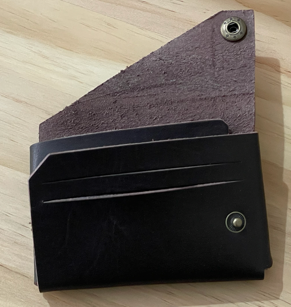 Cartera de cuero modelo "Origami"